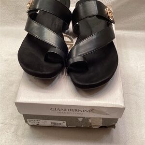 Giani Bernini Rilleyyp Black Slide Sandals with Gold Accent size 8M